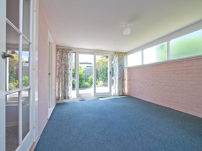 30 Heatherhill Road, Frankston VIC 3199