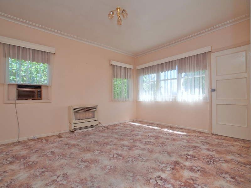 30 Heatherhill Road, Frankston VIC 3199