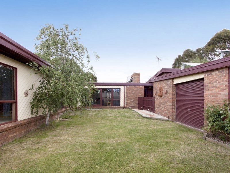 8 Abram Court, Frankston South VIC 3199