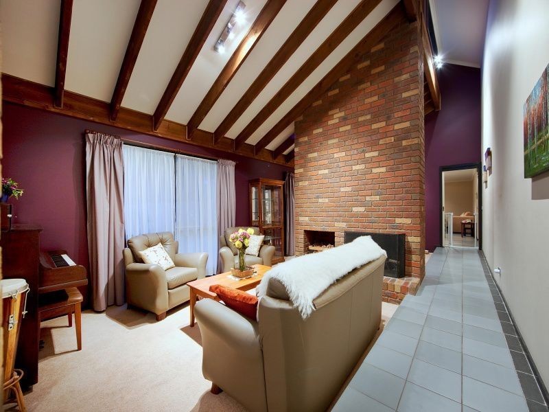 16 Netherplace Drive, Frankston VIC 3199