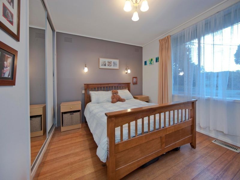 21 Berberis Crescent, Frankston VIC 3199