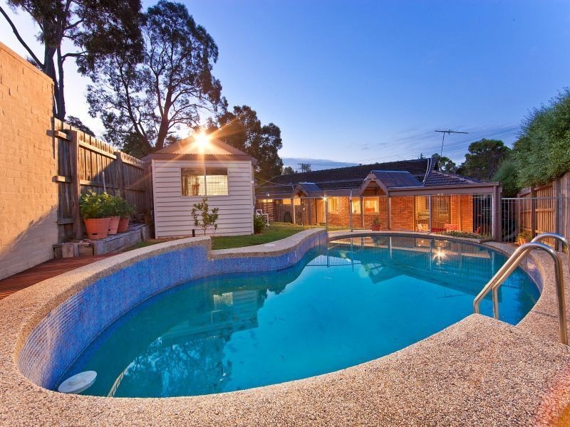 7 The Trossachs, Frankston VIC 3199