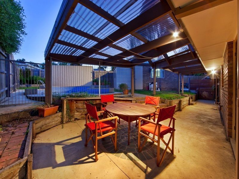 7 The Trossachs, Frankston VIC 3199