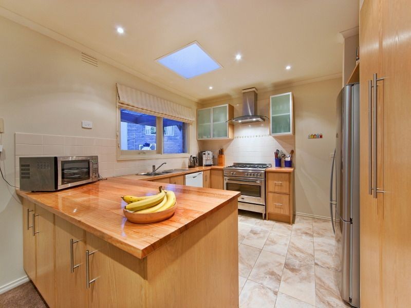 7 The Trossachs, Frankston VIC 3199