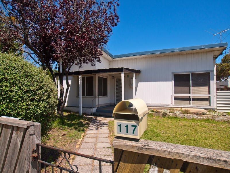 117 Cranbourne Road, Frankston VIC 3199