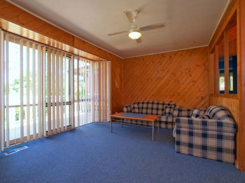 41 Karingal Drive, Frankston VIC 3199