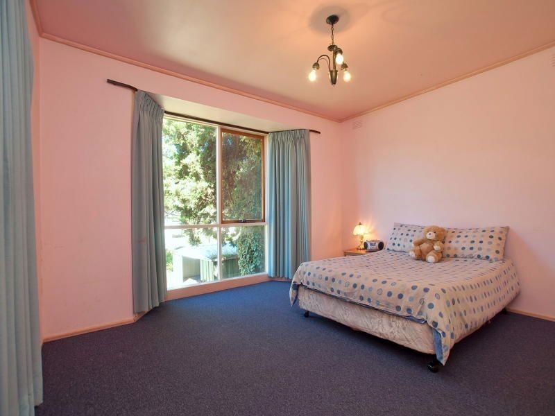 41 Karingal Drive, Frankston VIC 3199