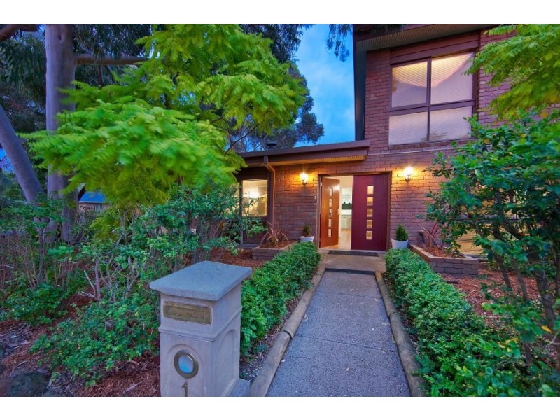 1 Marillac Court, Frankston VIC 3199