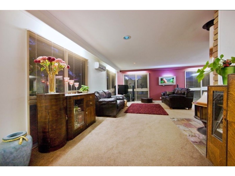 1 Marillac Court, Frankston VIC 3199