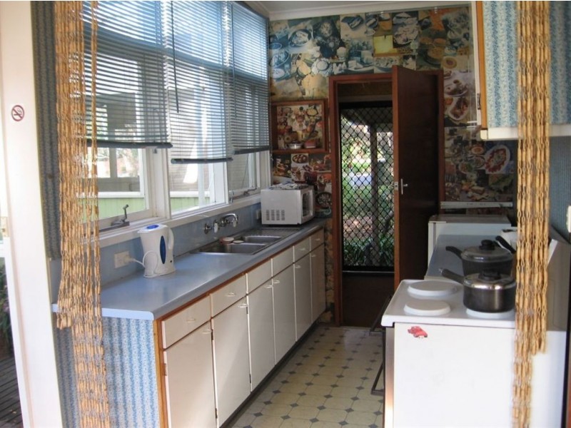 41 Wallace Avenue, Frankston VIC 3199