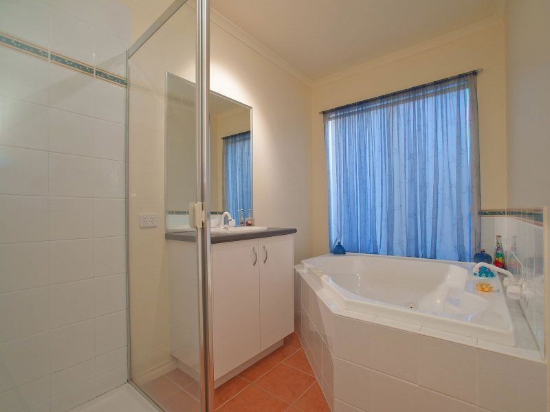 7 Ronald Court, Somerville VIC 3912