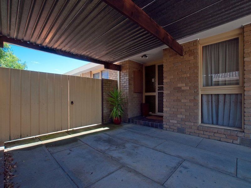 96 Grimwade Crescent, Frankston VIC 3199
