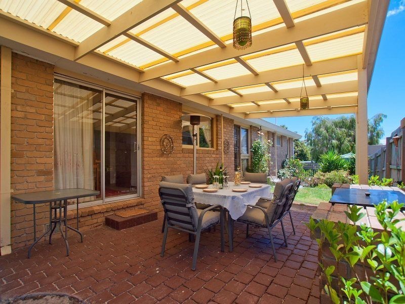 96 Grimwade Crescent, Frankston VIC 3199