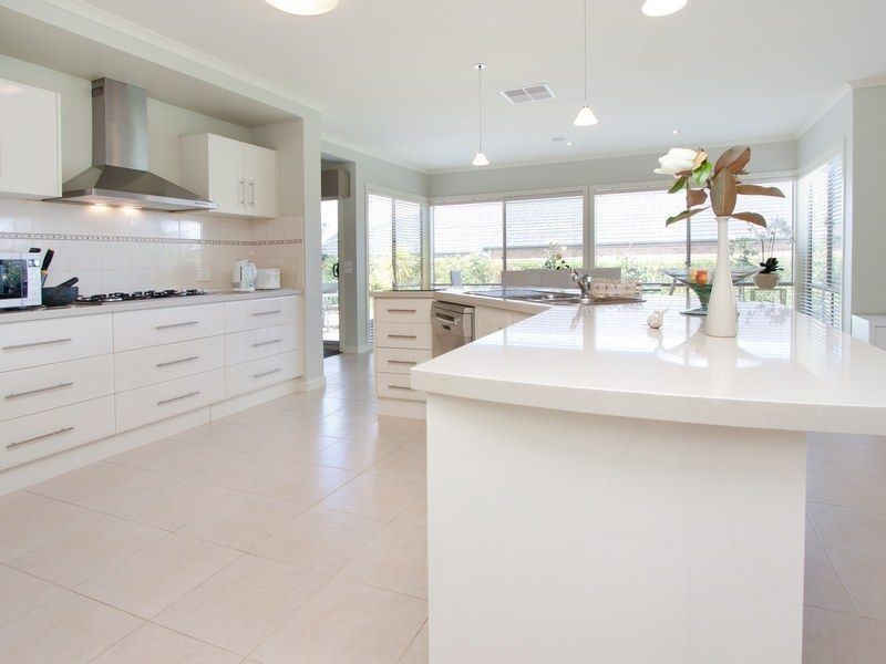 81 Pindara Boulevard, Langwarrin VIC 3910