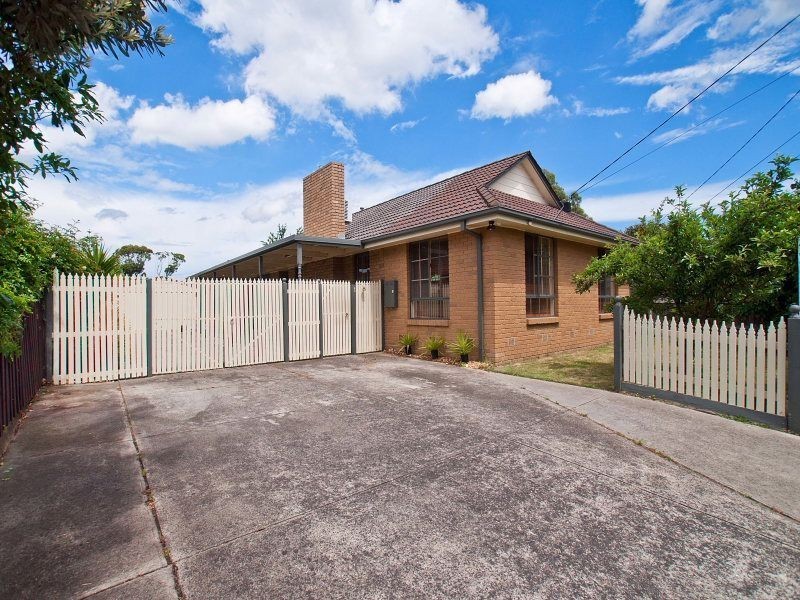 42 Grimwade Crescent, Frankston VIC 3199