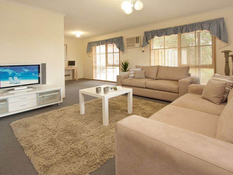 72 Allied Drive, Carrum Downs VIC 3201