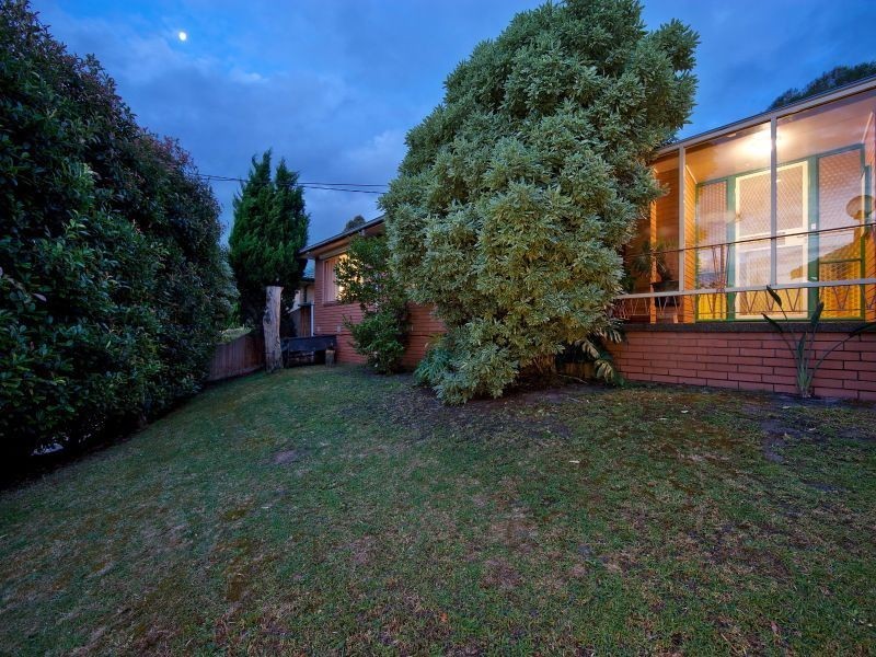 8 Viola Court, Frankston VIC 3199