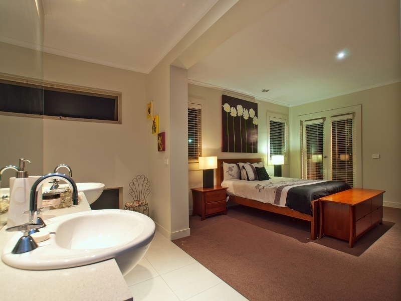 92 Summerfield Drive, Mornington VIC 3931