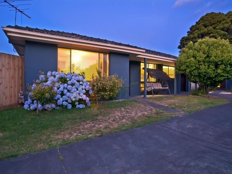 2/32 Petrie Street, Frankston VIC 3199