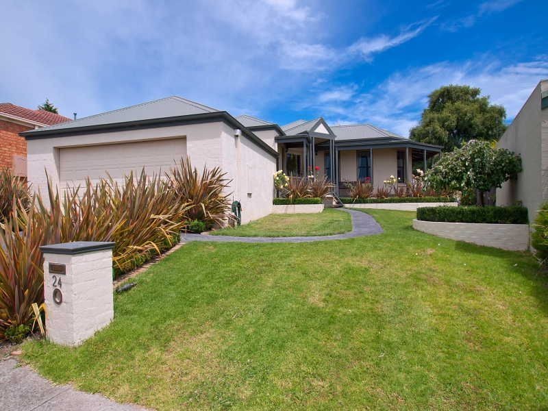 24 Shearer Court, Frankston South VIC 3199