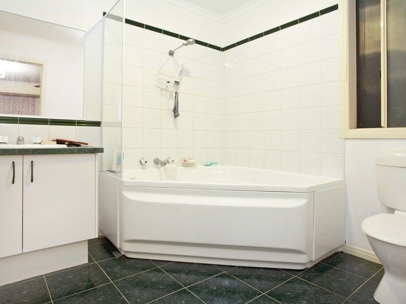 3 Kenworthy Rise, Mornington VIC 3931