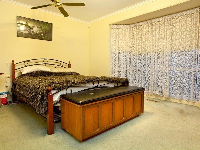 3 Kenworthy Rise, Mornington VIC 3931