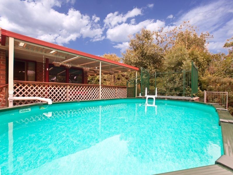 95 Raphael Crescent, Frankston VIC 3199