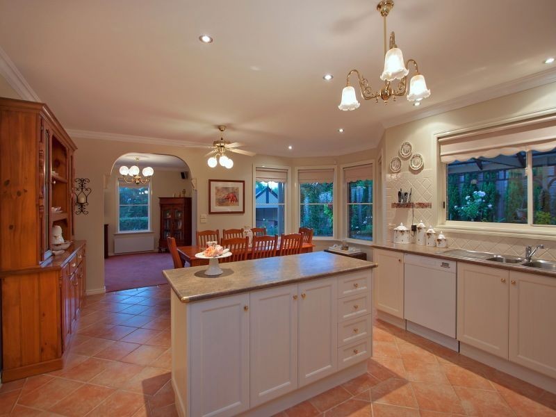 8 Gregory Avenue, Frankston South VIC 3199