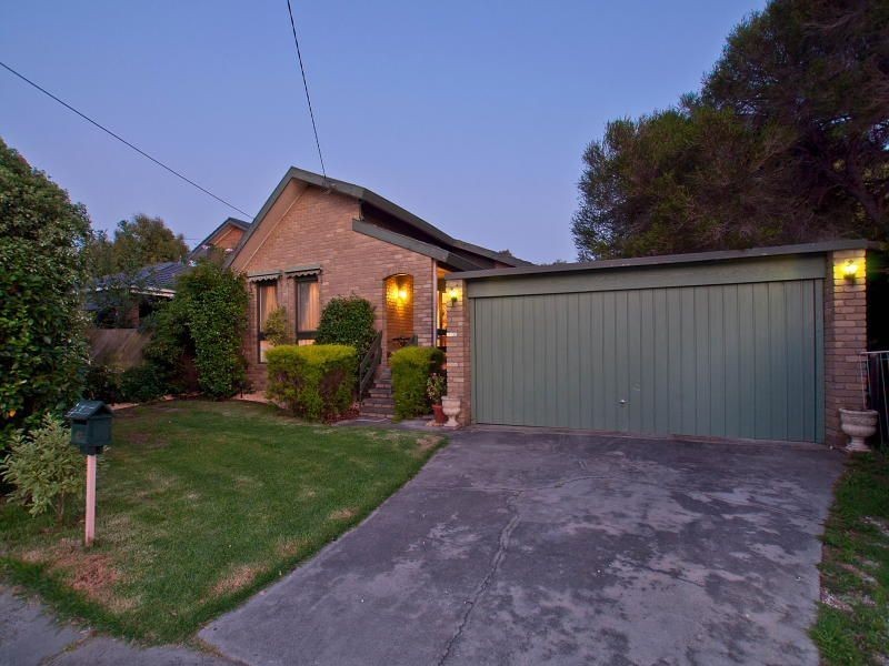 28 McMurtry Way, Frankston VIC 3199