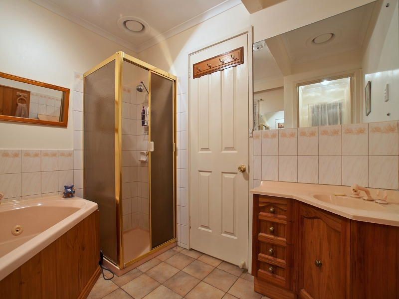 28 McMurtry Way, Frankston VIC 3199