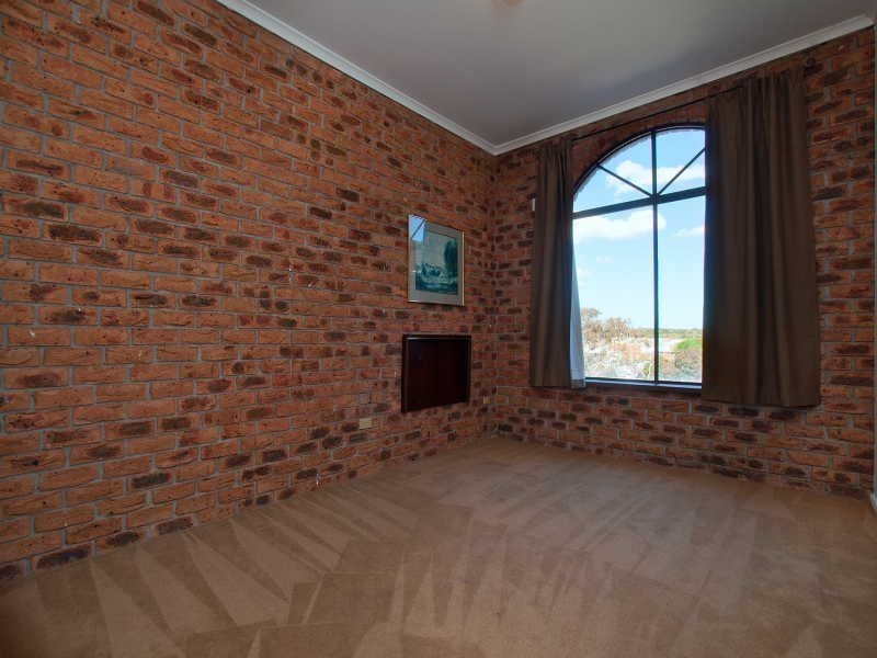 128/325 Nepean Highway, Frankston VIC 3199