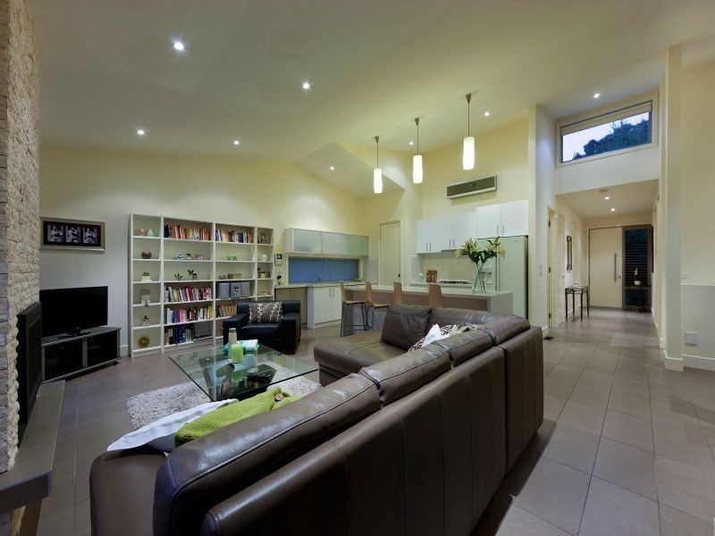 4 Sweetfern Dell, Frankston South VIC 3199