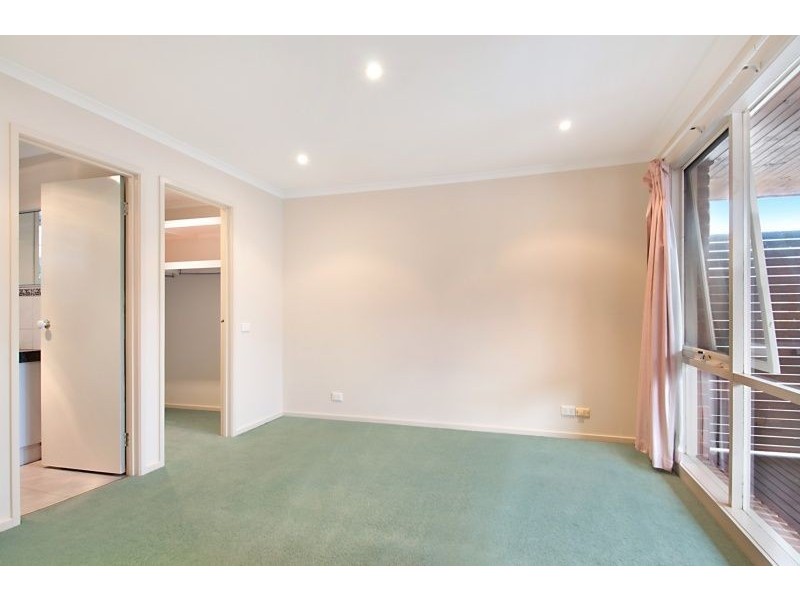 4 Athenium Court, Carrum Downs VIC 3201