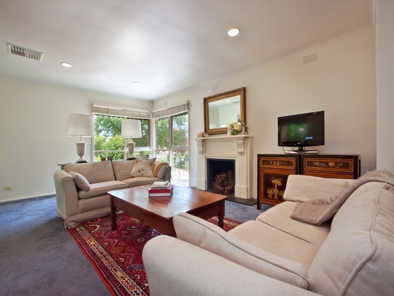 6 Ocean Grove, Mount Eliza VIC 3930