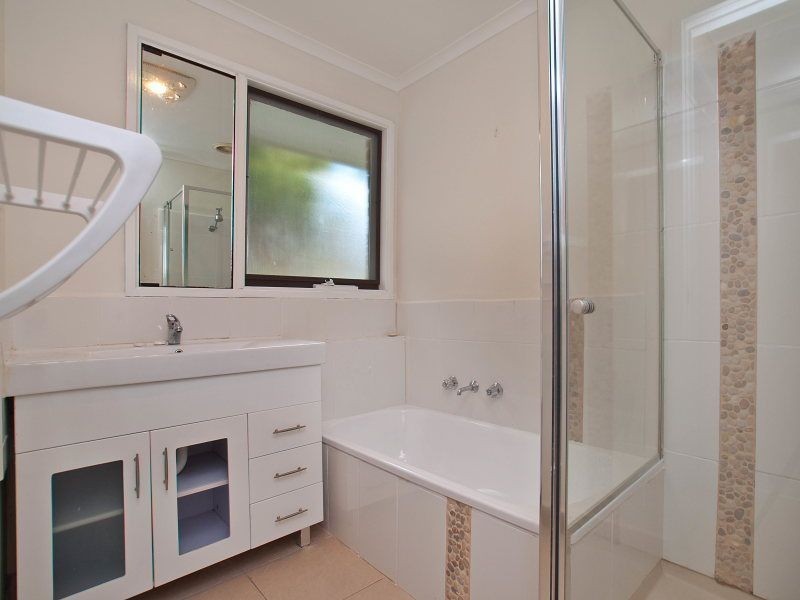 8 Chamouni Court, Frankston VIC 3199