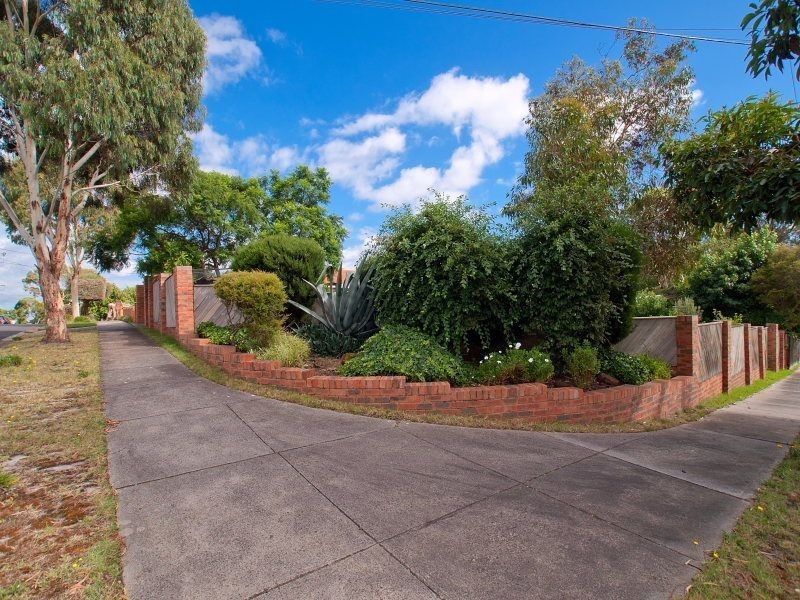 7 Cliveden Avenue, Frankston VIC 3199