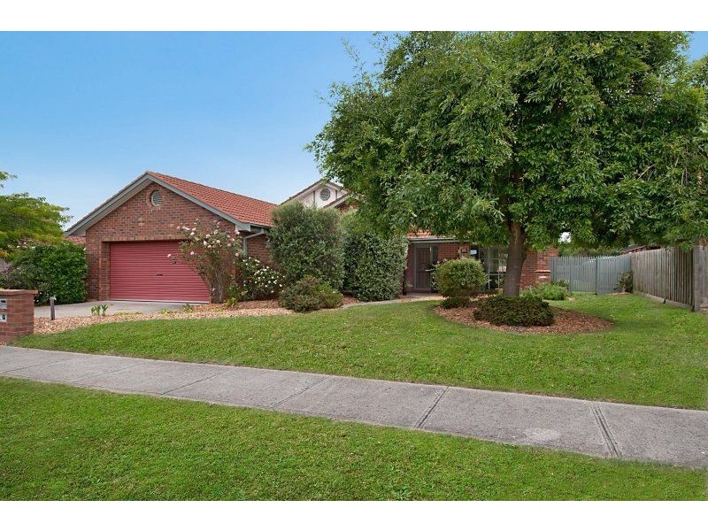14 Chesterfield Road, Somerville VIC 3912