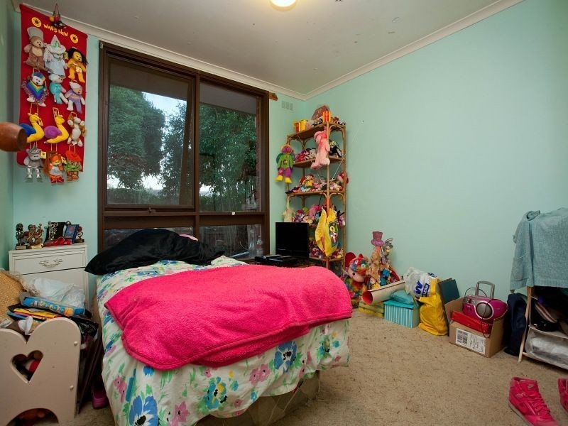 4 Saxonwood Court, Frankston VIC 3199