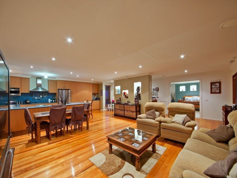 15 Crestview Court, Frankston South VIC 3199