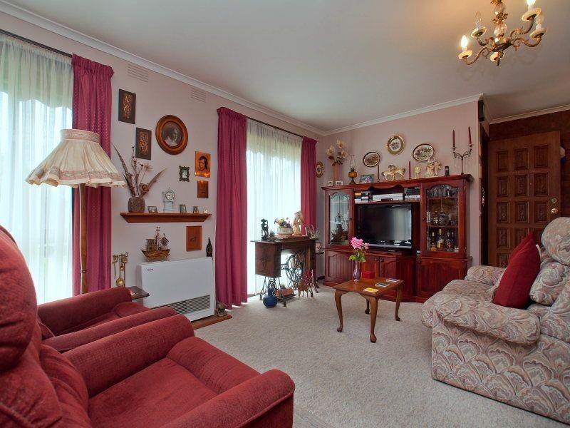 2B Shaftesbury Street, Frankston VIC 3199
