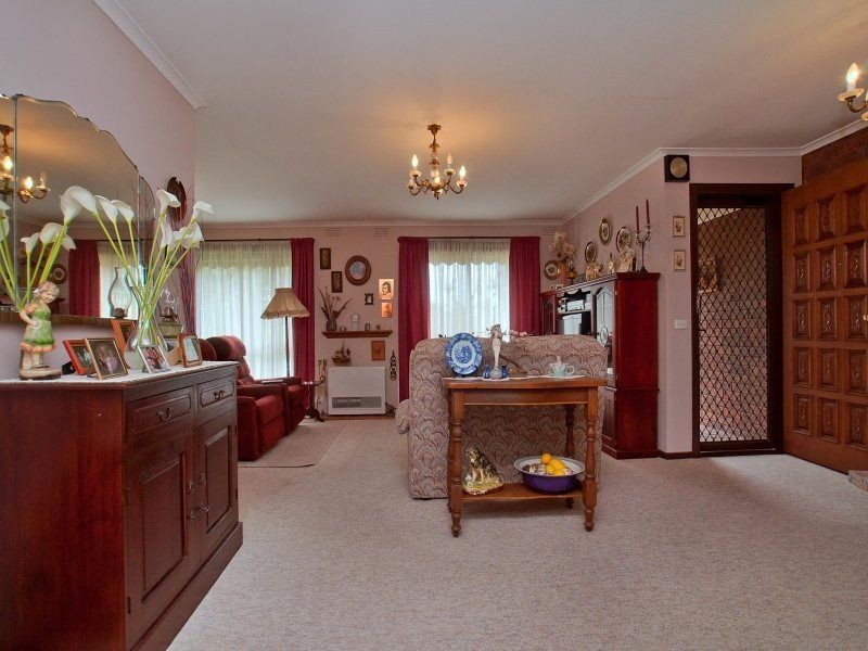 2B Shaftesbury Street, Frankston VIC 3199