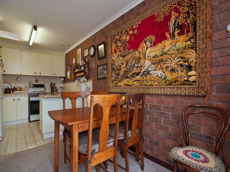 2B Shaftesbury Street, Frankston VIC 3199