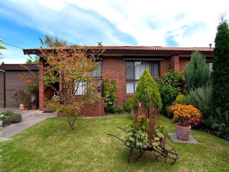 2B Shaftesbury Street, Frankston VIC 3199