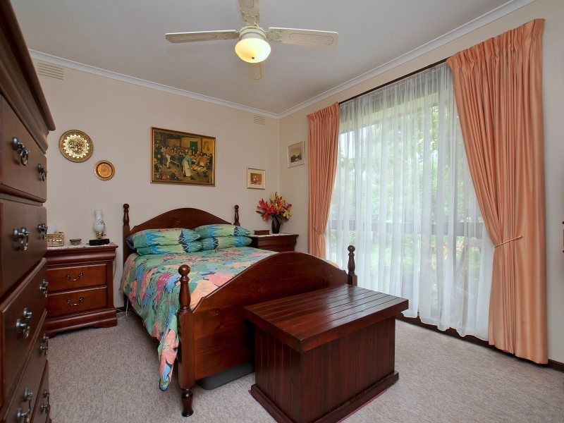 2B Shaftesbury Street, Frankston VIC 3199
