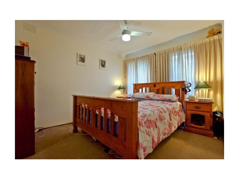 5 Khartoum Court, Frankston VIC 3199