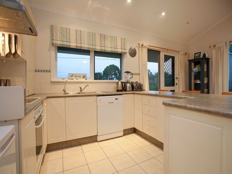 36 Bangor Drive, Frankston VIC 3199