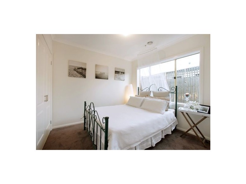 4/65 Guelph Street, Somerville VIC 3912