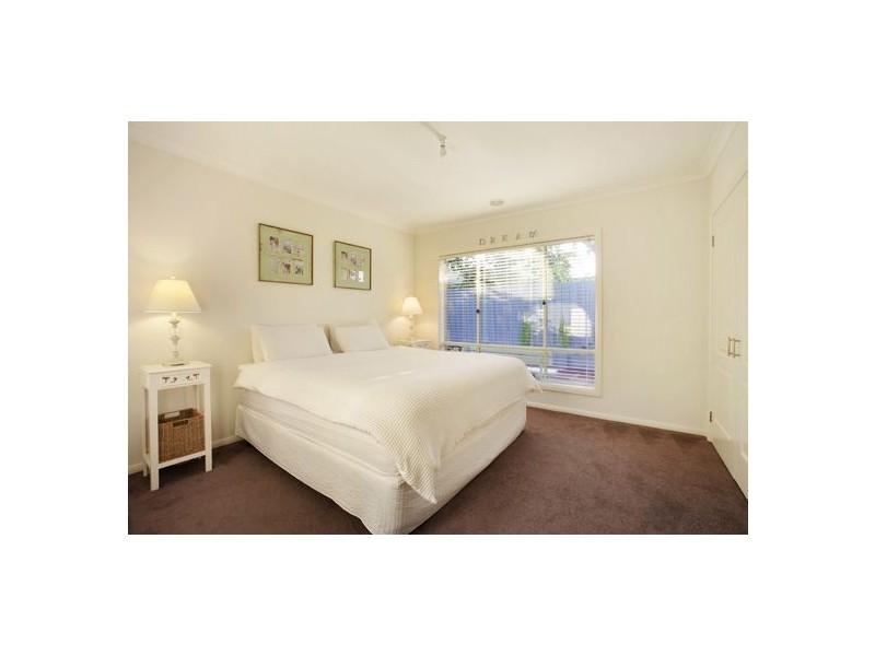 4/65 Guelph Street, Somerville VIC 3912