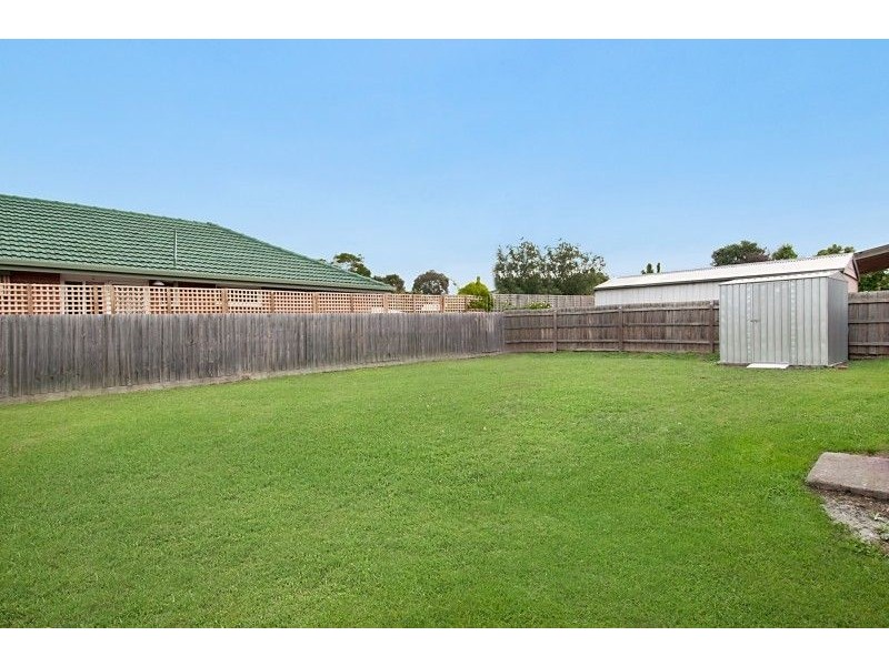 73 Eramosa Road East, Somerville VIC 3912