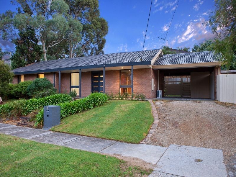 6 Lowan Court, Frankston VIC 3199